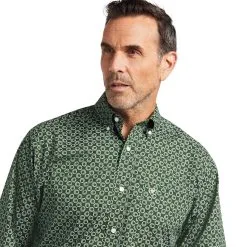 Men's Ariat Kylan Stretch Classic Fit Button Down Shirt #10039748X -Men's Plaid Shirt Sales 1eabc6792883861ad532f40814da19f3