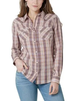 Women's Wrangler Retro Snap Front Shirt #112327257