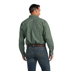 Men's Ariat Kylan Stretch Classic Fit Button Down Shirt #10039748X -Men's Plaid Shirt Sales ed97a487fe9fca84fd6954062bdf5898